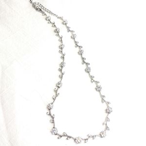SPARKLING CZ DIAMOND CRYSTAL FLOWERS AND LEAVES EVENT NECKLACE